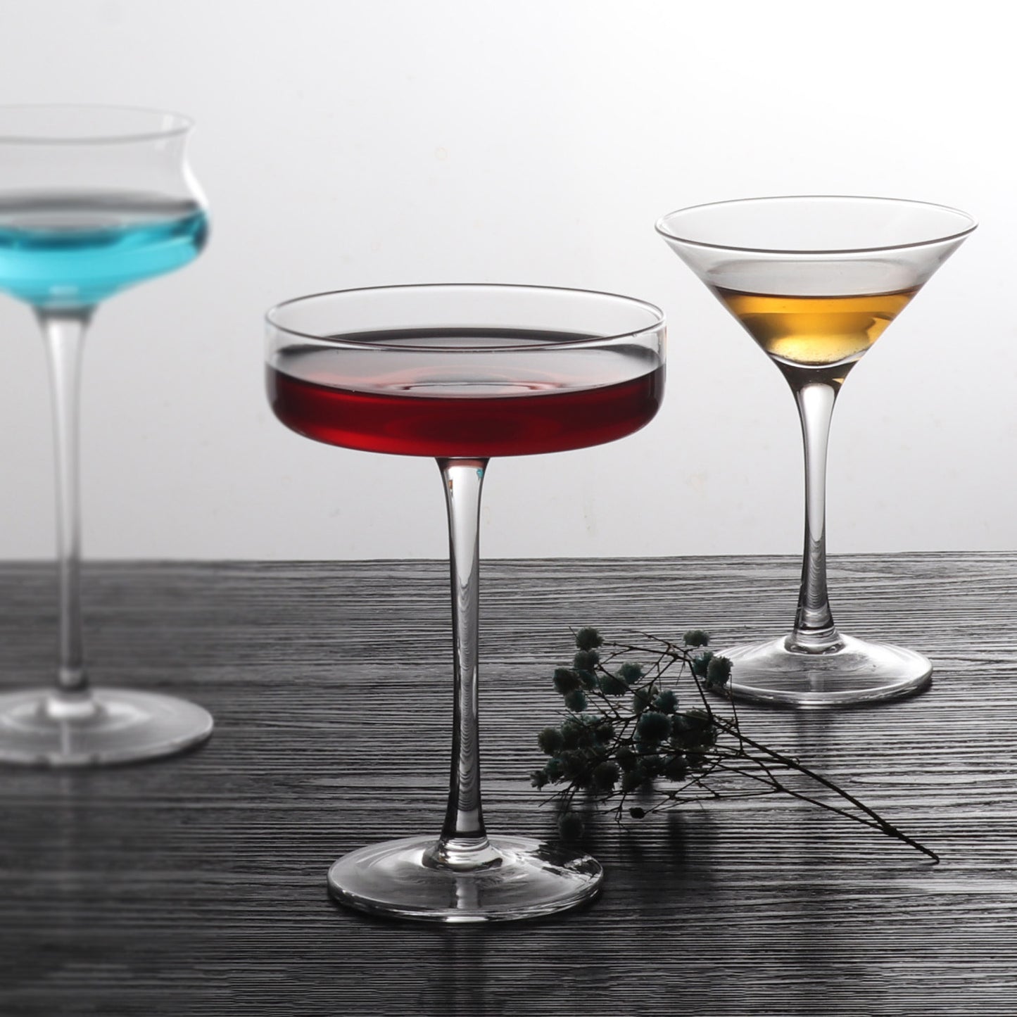 Creative Stemmed Crystal Glass Martini Cocktail & Champagne Flute – Multi-Purpose Shallow Saucer Ice Cream Bowl for Bar & Home Use