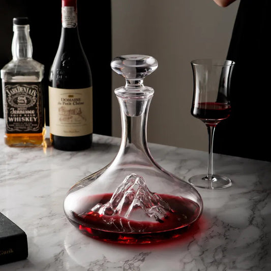 Creative Iceberg-Inspired Red Wine Decanter - Luxurious Premium Slim Waist & Bulbous Body Decanter | Commercial-Grade High-End Wine Dispenser for Stylish Serving